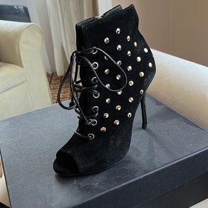Giuseppe zanotti black heels